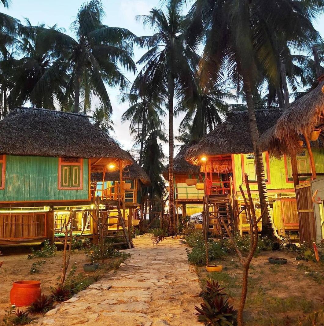 Cocokabanasrote Apartment Nembrala Luaran gambar