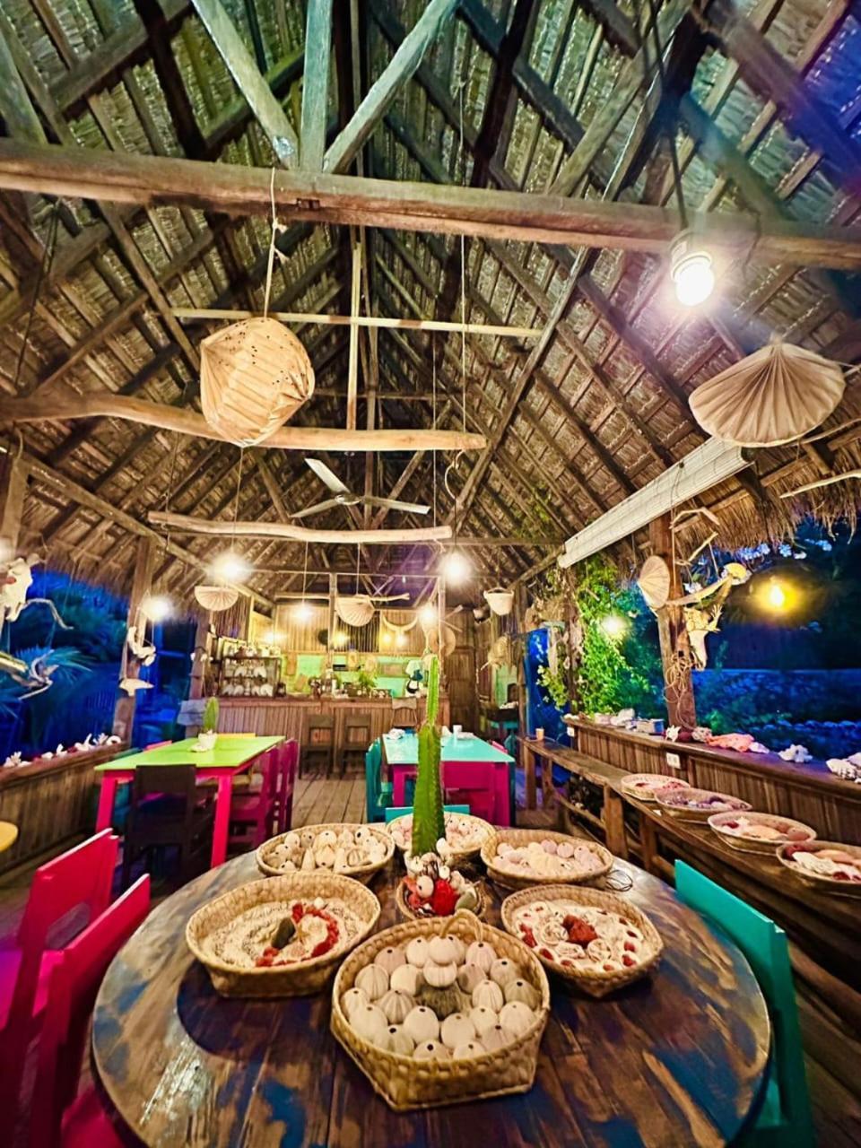 Cocokabanasrote Apartment Nembrala Luaran gambar